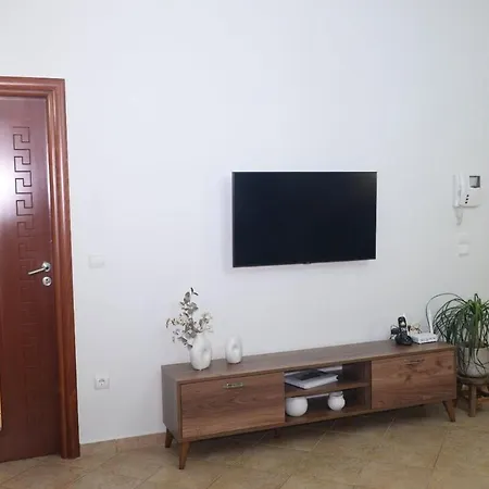 Viewpoint アパート Chalkís